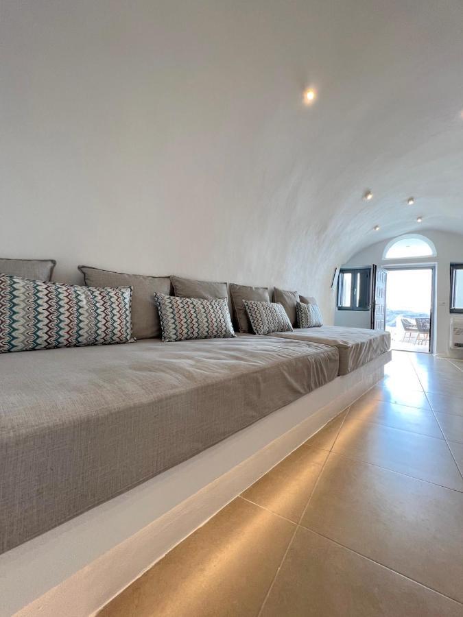 Angle Cavehouse * Ia