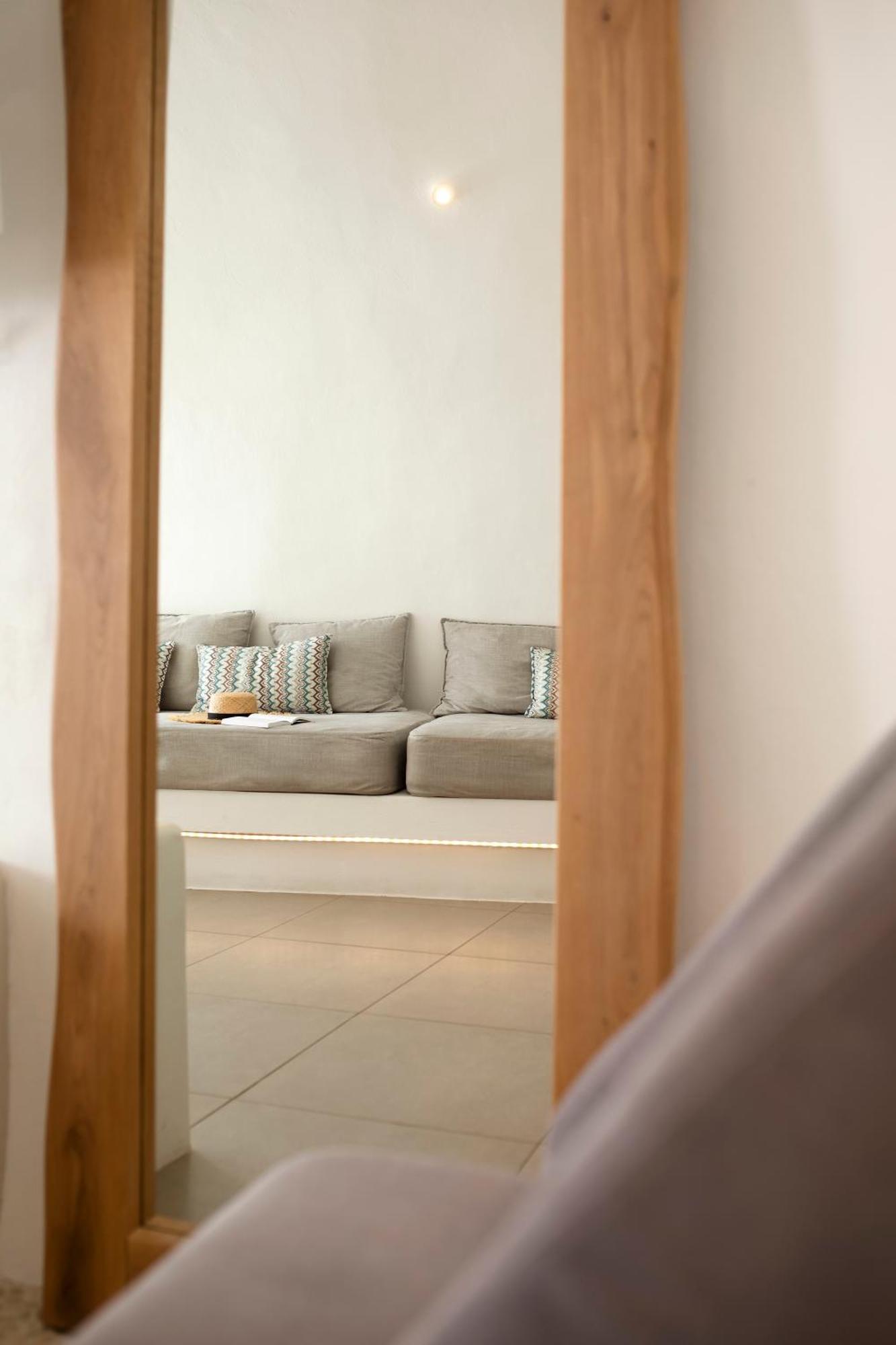 Angle Cavehouse * Ia