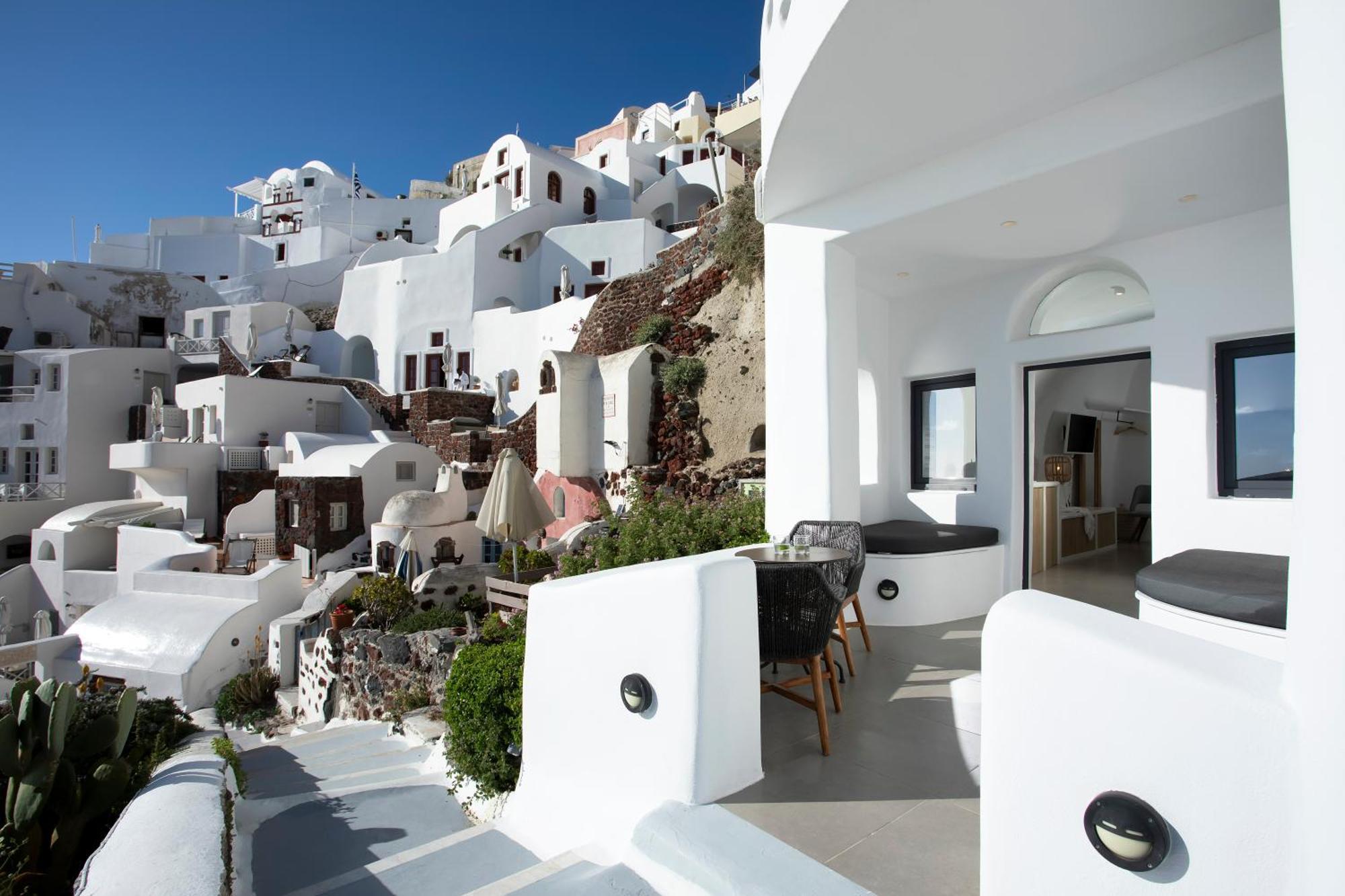 Angle Cavehouse Ia